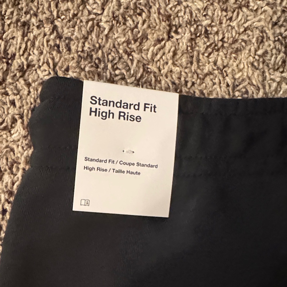 Nike Women's Sportswear Essential French Terry Shorts - Picture 4 of 4